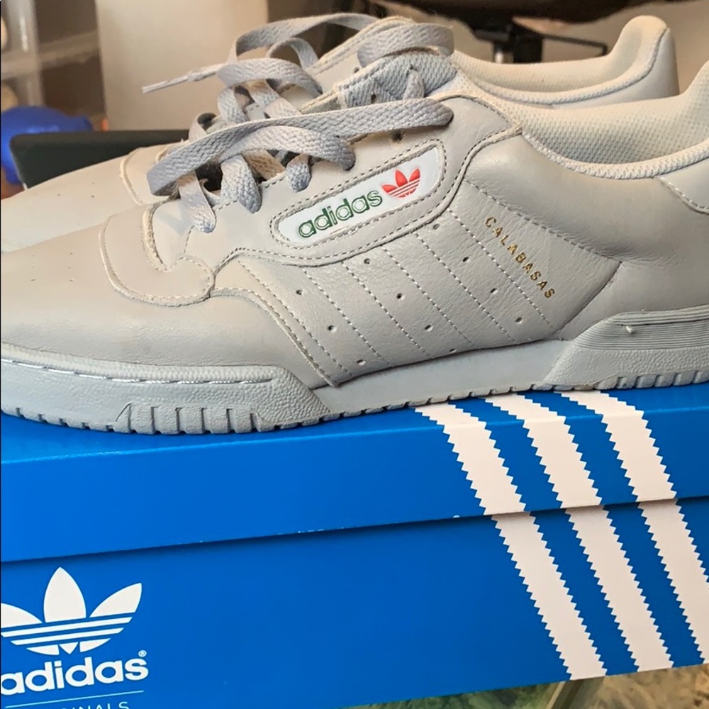 yeezy powerphase
